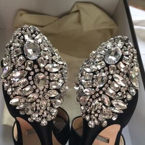 NWB Dawn Peep Toe Ankle Strap Evening Shoe